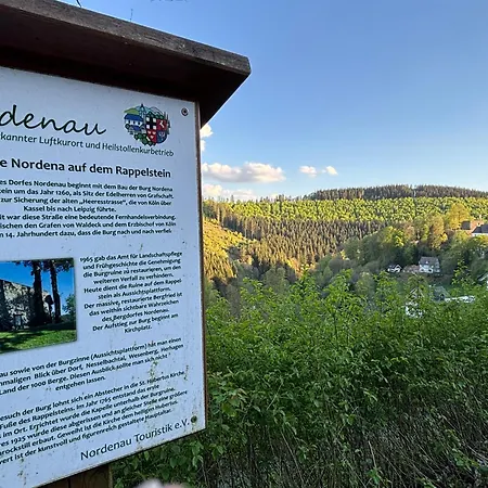 Mit Weitblick, 50 Qm, Ueberdachter Balkon شقة