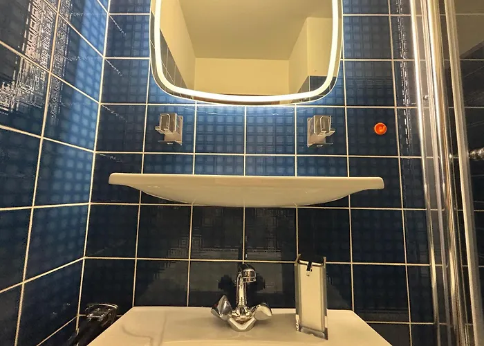 Mit Weitblick, 50 Qm, Ueberdachter Balkon Lägenhet *