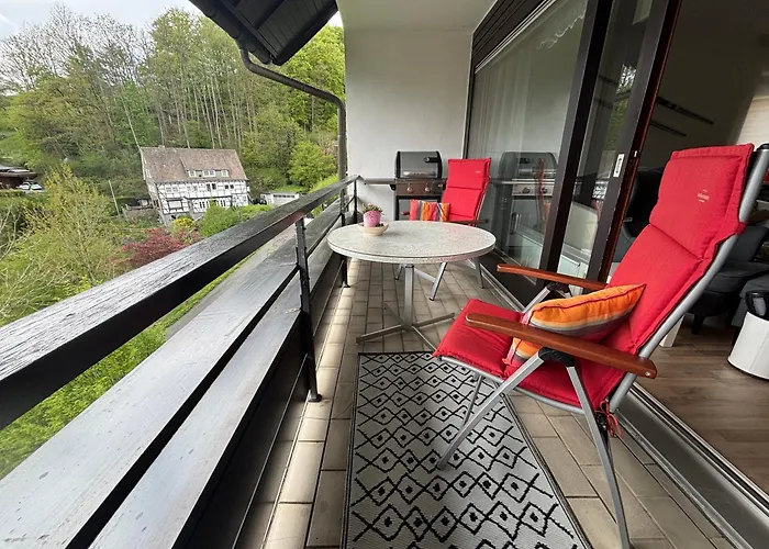 Mit Weitblick, 50 Qm, Ueberdachter Balkon